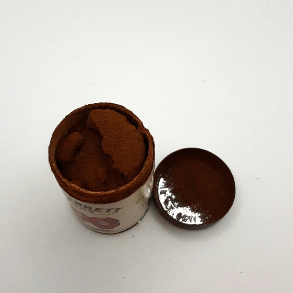 Vintage W. E. Garrett and Sons Snuff Tin - Picture 7 of 10